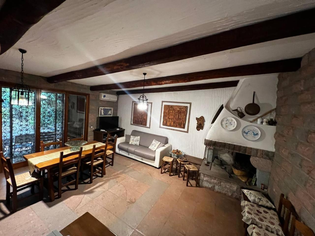 Da Paolo E Lilli Villa Capoterra Eksteriør bilde